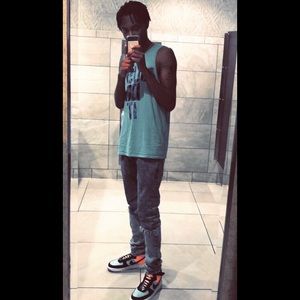 Meet your Posher, James